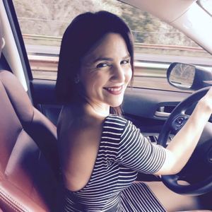 Meet your Posher, Yoly